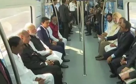 Narendra Modi  inaugurates Hyderabad metro rail services - Sakshi