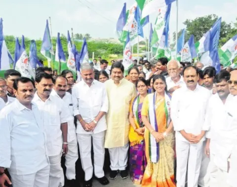 YSRCP MLA Roja Starts Padayatra For Galeru-Nagari - Sakshi