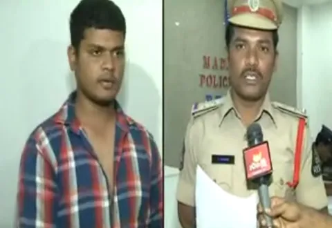 youth attack ON SI in Madannapet - Sakshi