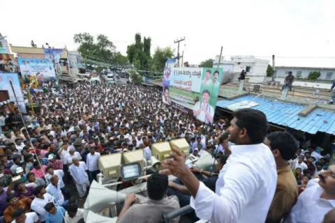 ys jagan speech at VN pally during padayatra - Sakshi