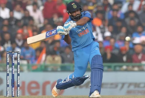 Rohit Hit 7 Sixes in 9 balls - Sakshi