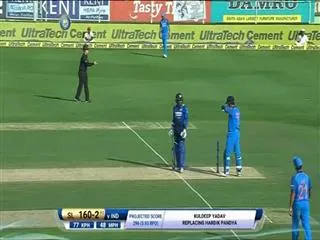 Upul Tharanga century Miss in Vizag odi - Sakshi