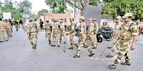 Gujarat, Himachal assembly election results today - Sakshi