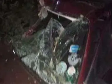 one killed road accident in vanaparthy district - Sakshi