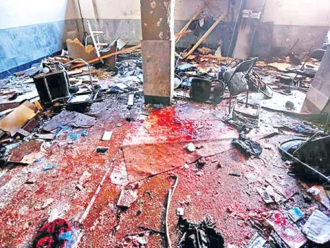 ISIS suicide bombing in Kabul kills dozens - Sakshi