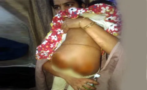 mother brutally tortured child - Sakshi