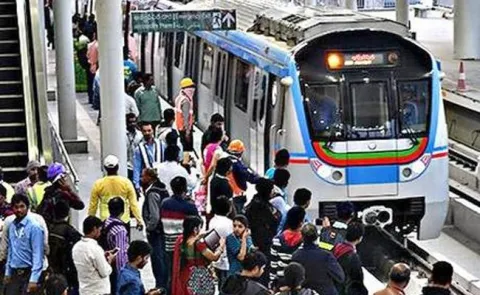Bomb Threat to Ameerpet Metro Station - Sakshi