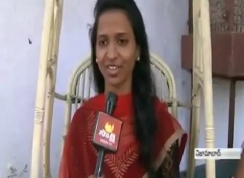 Special Interview with Supriya Hyderabad Metro Loco Pilot Supriya - Sakshi