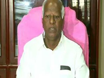 laksh jobs comeing August 15th in telangana - Sakshi