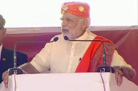Salman Nizami Questioned My Parentage: PM Modi - Sakshi