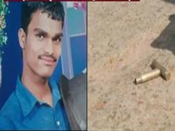 two girijans killed by maoists - Sakshi