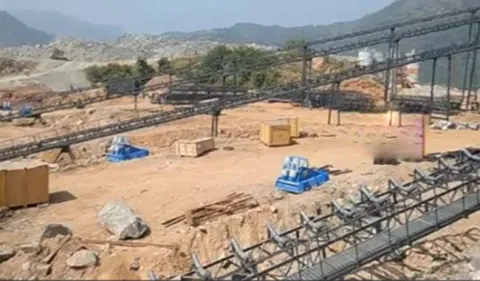 Transstroy staff  stop from polavaram project work - Sakshi