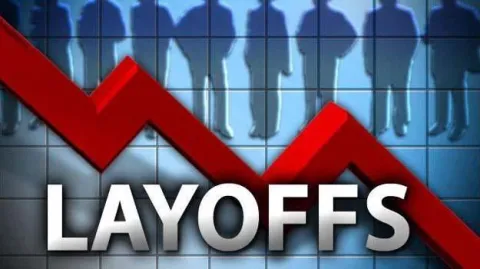 Telcos to lay off 90k more in 6-9 months - Sakshi