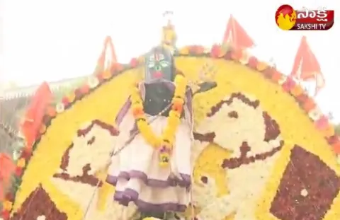 Prabhala Theertham Celebrations in  Kotahpet - Sakshi