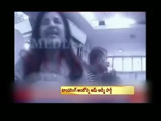 Sting operation against Aam Aadmi Party leaders - Sakshi