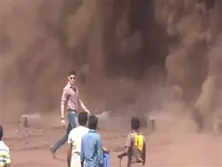 Making of Mahesh's Movie Aagadu Title Song - Sakshi