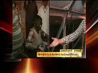 Karnataka: 7 die after bus enroute to Mumbai from Bangalore - Sakshi