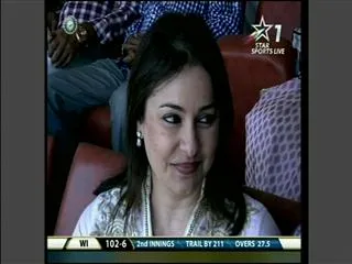 Cannot imagine Sachin without cricket, says wife Anjali - Sakshi