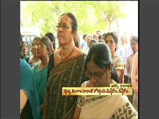 APGENO employees and TNGO employees fight in Hyderabad - Sakshi
