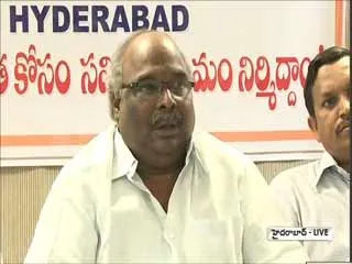 Secretariat Employees fire on Ashok Babu - Sakshi
