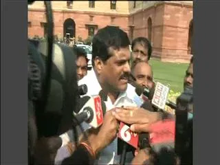 Botsa talks to media on GOM meet - Sakshi