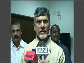 Naidu fails to clear the air on Samaikyandhra - Sakshi