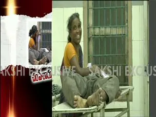 doctor's negligence, patient died in vizag kgh - Sakshi