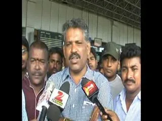 Samaikyandhra bandh against Telangana in Tirupati - Sakshi