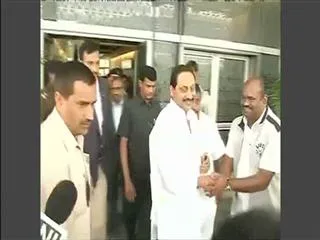kiran kumar reddy protest venue changed to jantarmantar - Sakshi