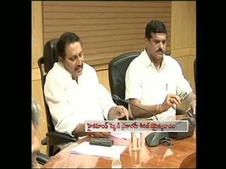 Kiran kumar reddy a true follower of congress high command - Sakshi