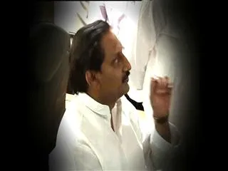 Congress high command ready to play new drama with kiran kumar reddy - Sakshi