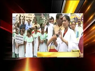 Doctors and Medicos participantes in Samaikyandhra protest - Sakshi