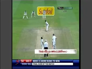 faf du plessis ab de villiers heroics in vain as india snatch honourable draw - Sakshi