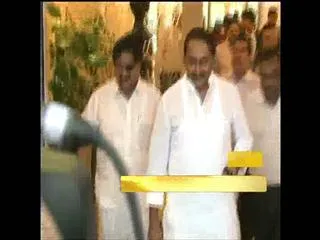 Congress plays double game on AP bifurcation - Sakshi