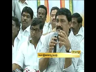 JAC Leaders Fire on Ganta - Sakshi