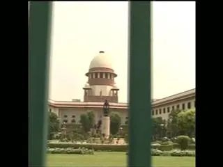 Gay sex ban stays, SC rejects plea to review - Sakshi