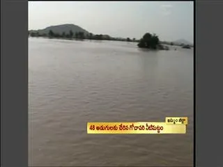 Water Level Godavari Reaches 48 Feets - Sakshi