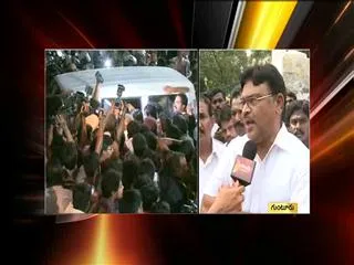 YS Vijayamma Health Problem - Sakshi