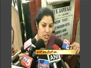 Seemandhra Leaders Hi Drama in Resignation - Sakshi