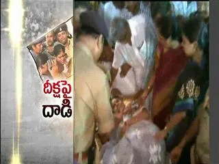 Vijayamma  Deeksha Continue at Hospital - Sakshi
