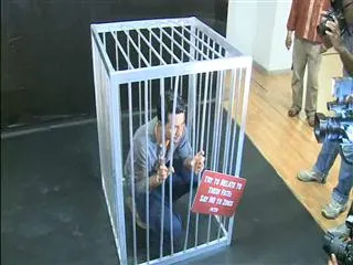 Cricketer Pragyan Ojha bats for animal rights - Sakshi