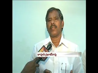 Jupudi prabhakar fire on bjp and congress on telangana bill row - Sakshi