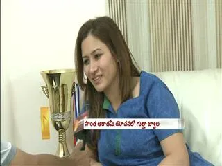 i like short skirts says gutta jwala - Sakshi
