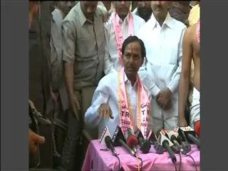 TRS not cooperate to rayala telangana KCR warns - Sakshi