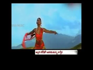 Heroine karthika waiting for good chance - Sakshi