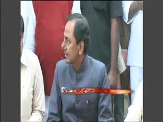 KCR meets floor leaders today - Sakshi