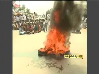 YSRCP leader Amarnath reddy protests in ysr district - Sakshi