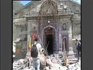 Dead bodies found in Kedarnath - Sakshi