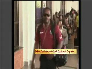 India, West Indies teams arrive for Kochi - Sakshi