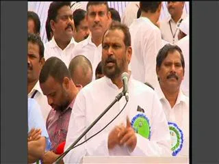 this is a fight between telugu people and delhi says konatala ramakrishna - Sakshi